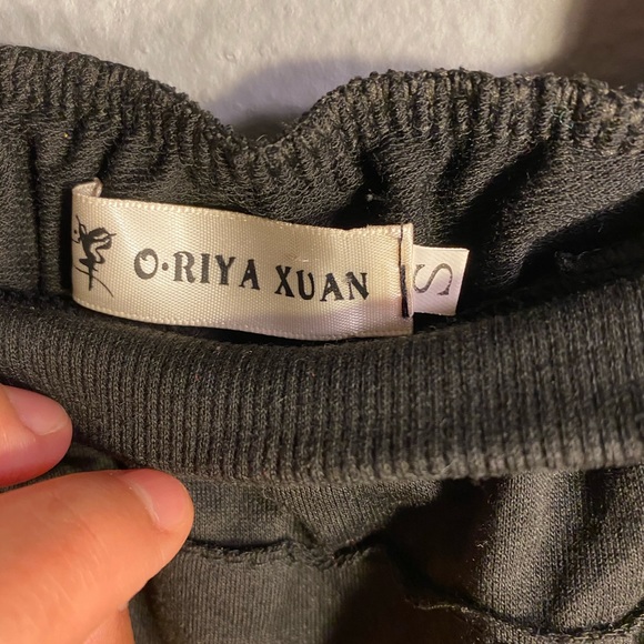 O RIYA XUAN BATMAN BACK LACE LONG SLEEVE - Picture 3 of 8